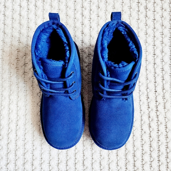 UGG Neumel II Chukka Boots Unisex Dive Blue Leather Suede Wool Lined Big Kid 3 - Picture 3 of 16